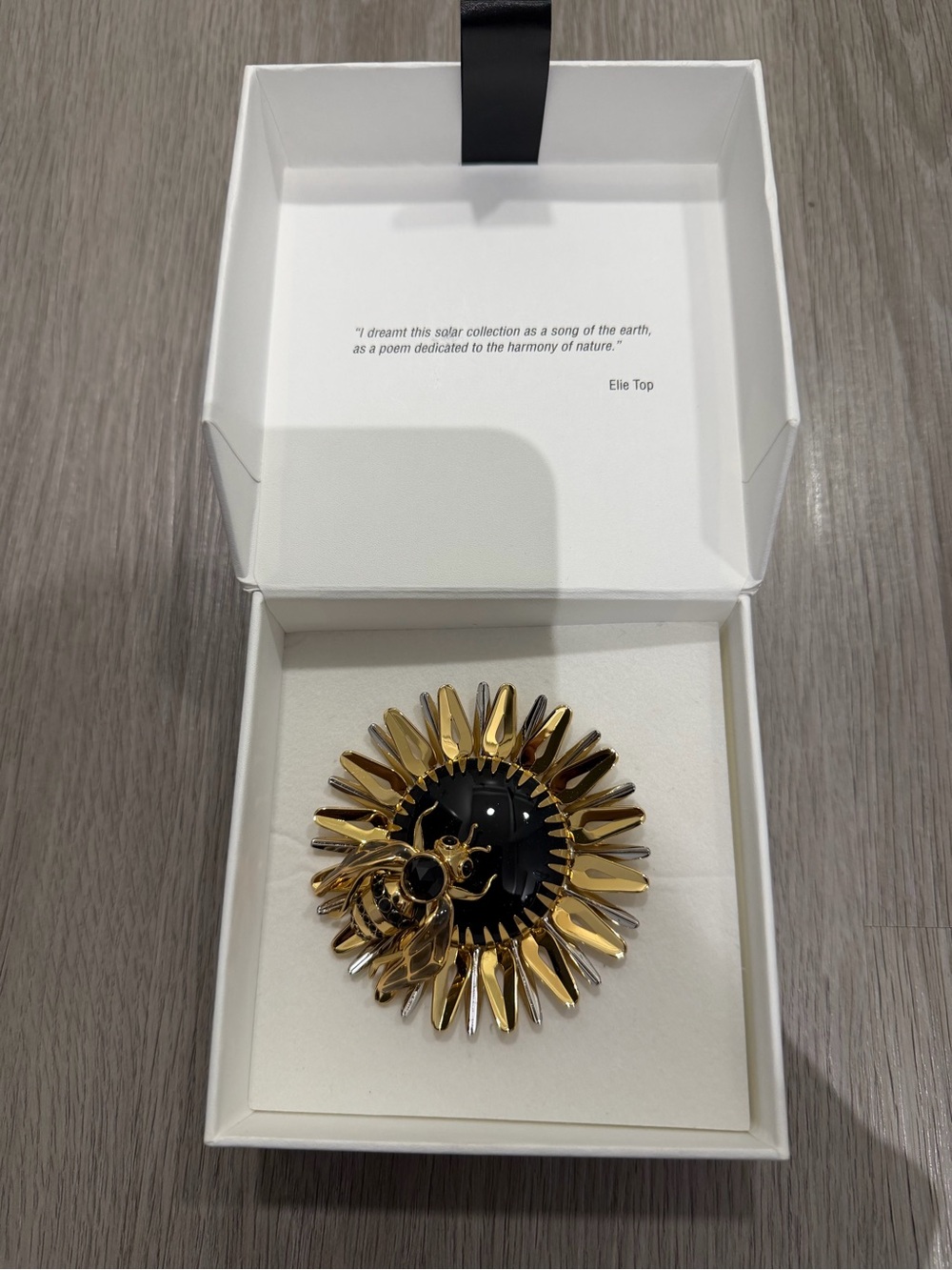 ELIE TOP Statement Sun & Bee Brooch – Gold & Silver Tone Zara